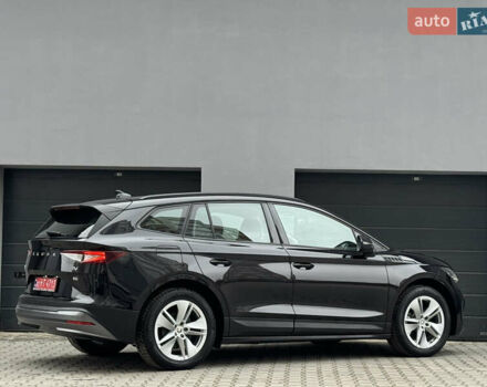 Черный Шкода Enyaq iV, объемом двигателя 0 л и пробегом 160 тыс. км за 18700 $, фото 20 на Automoto.ua