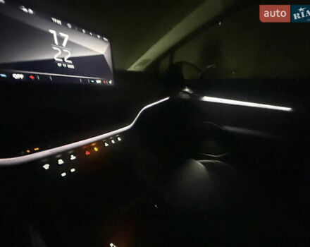 Черный Шкода Enyaq iV, объемом двигателя 0 л и пробегом 163 тыс. км за 24600 $, фото 46 на Automoto.ua