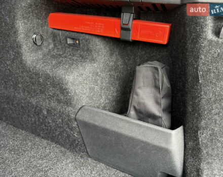 Черный Шкода Enyaq iV, объемом двигателя 0 л и пробегом 111 тыс. км за 28400 $, фото 107 на Automoto.ua