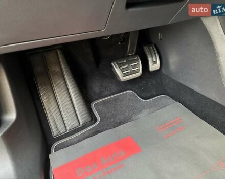 Черный Шкода Enyaq iV, объемом двигателя 0 л и пробегом 144 тыс. км за 26999 $, фото 117 на Automoto.ua