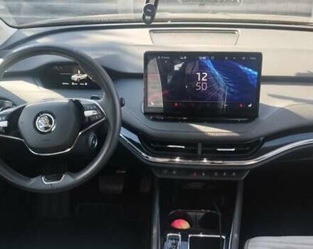 Черный Шкода Enyaq iV, объемом двигателя 0 л и пробегом 198 тыс. км за 19999 $, фото 8 на Automoto.ua