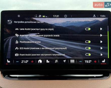 Черный Шкода Enyaq iV, объемом двигателя 0 л и пробегом 111 тыс. км за 27400 $, фото 73 на Automoto.ua