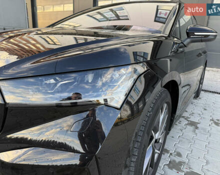 Черный Шкода Enyaq iV, объемом двигателя 0 л и пробегом 172 тыс. км за 24900 $, фото 6 на Automoto.ua