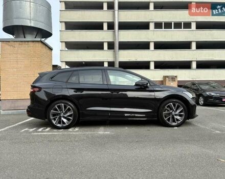 Черный Шкода Enyaq iV, объемом двигателя 0 л и пробегом 144 тыс. км за 26999 $, фото 13 на Automoto.ua