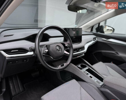 Черный Шкода Enyaq iV, объемом двигателя 0 л и пробегом 160 тыс. км за 18700 $, фото 56 на Automoto.ua