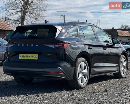 Чорний Шкода Enyaq iV, об'ємом двигуна 0 л та пробігом 6 тис. км за 25990 $, фото 9 на Automoto.ua