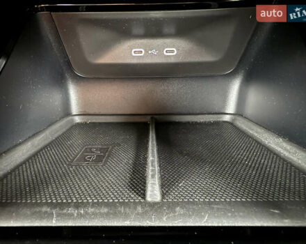 Черный Шкода Enyaq iV, объемом двигателя 0 л и пробегом 111 тыс. км за 27400 $, фото 89 на Automoto.ua