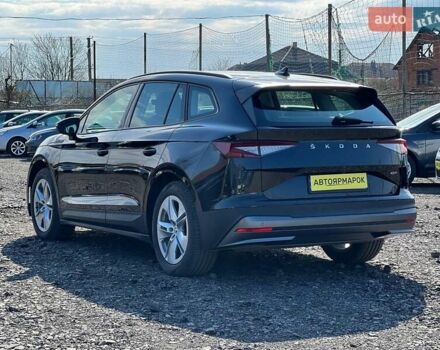 Чорний Шкода Enyaq iV, об'ємом двигуна 0 л та пробігом 6 тис. км за 25990 $, фото 6 на Automoto.ua