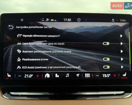 Черный Шкода Enyaq iV, объемом двигателя 0 л и пробегом 111 тыс. км за 27400 $, фото 72 на Automoto.ua