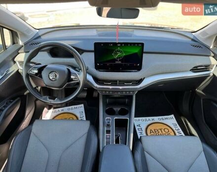Чорний Шкода Enyaq iV, об'ємом двигуна 0 л та пробігом 6 тис. км за 25990 $, фото 12 на Automoto.ua