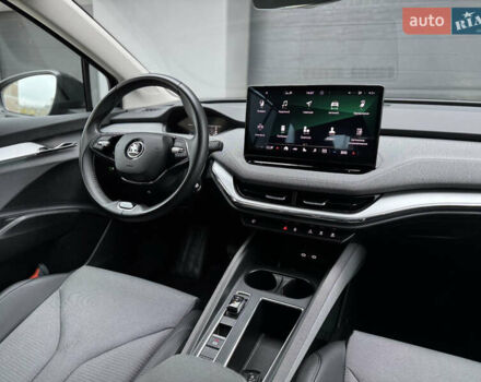 Черный Шкода Enyaq iV, объемом двигателя 0 л и пробегом 160 тыс. км за 18700 $, фото 48 на Automoto.ua