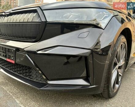 Черный Шкода Enyaq iV, объемом двигателя 0 л и пробегом 144 тыс. км за 26999 $, фото 41 на Automoto.ua