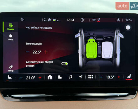 Черный Шкода Enyaq iV, объемом двигателя 0 л и пробегом 111 тыс. км за 27400 $, фото 82 на Automoto.ua