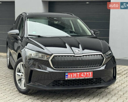 Черный Шкода Enyaq iV, объемом двигателя 0 л и пробегом 160 тыс. км за 18700 $, фото 6 на Automoto.ua