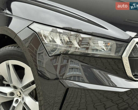 Черный Шкода Enyaq iV, объемом двигателя 0 л и пробегом 160 тыс. км за 18700 $, фото 9 на Automoto.ua