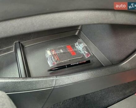 Черный Шкода Enyaq iV, объемом двигателя 0 л и пробегом 144 тыс. км за 26999 $, фото 99 на Automoto.ua