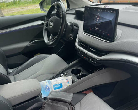 Черный Шкода Enyaq iV, объемом двигателя 0 л и пробегом 150 тыс. км за 20800 $, фото 5 на Automoto.ua