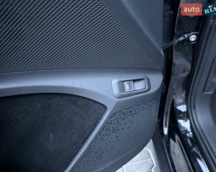 Черный Шкода Enyaq iV, объемом двигателя 0 л и пробегом 163 тыс. км за 24600 $, фото 40 на Automoto.ua