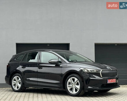 Черный Шкода Enyaq iV, объемом двигателя 0 л и пробегом 160 тыс. км за 18700 $, фото 19 на Automoto.ua