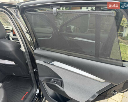 Черный Шкода Enyaq iV, объемом двигателя 0 л и пробегом 10 тыс. км за 33900 $, фото 39 на Automoto.ua