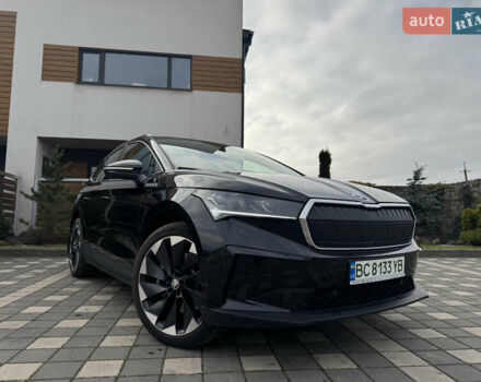 Черный Шкода Enyaq iV, объемом двигателя 0 л и пробегом 10 тыс. км за 33900 $, фото 27 на Automoto.ua