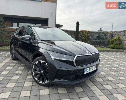 Черный Шкода Enyaq iV, объемом двигателя 0 л и пробегом 10 тыс. км за 33900 $, фото 20 на Automoto.ua