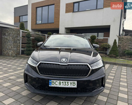 Черный Шкода Enyaq iV, объемом двигателя 0 л и пробегом 10 тыс. км за 33900 $, фото 14 на Automoto.ua