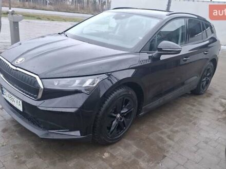 Черный Шкода Enyaq iV, объемом двигателя 0 л и пробегом 90 тыс. км за 22900 $, фото 1 на Automoto.ua