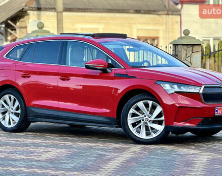 Красный Шкода Enyaq iV, объемом двигателя 0 л и пробегом 35 тыс. км за 23995 $, фото 19 на Automoto.ua