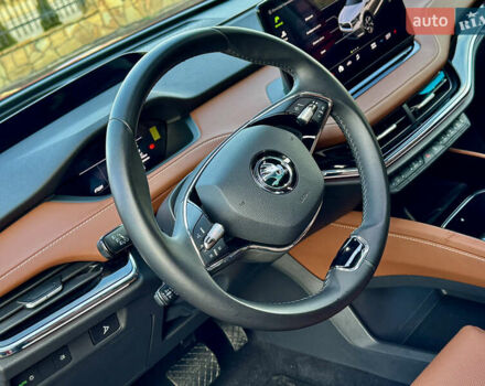 Красный Шкода Enyaq iV, объемом двигателя 0 л и пробегом 35 тыс. км за 23995 $, фото 52 на Automoto.ua