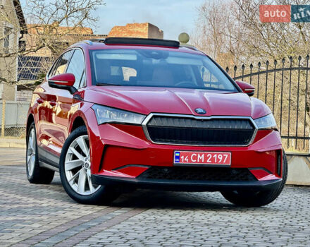 Красный Шкода Enyaq iV, объемом двигателя 0 л и пробегом 35 тыс. км за 23995 $, фото 16 на Automoto.ua