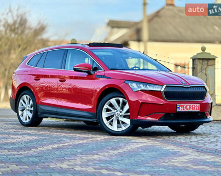 Красный Шкода Enyaq iV, объемом двигателя 0 л и пробегом 35 тыс. км за 23995 $, фото 157 на Automoto.ua