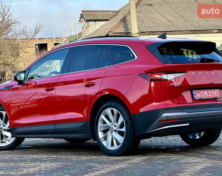 Красный Шкода Enyaq iV, объемом двигателя 0 л и пробегом 35 тыс. км за 23995 $, фото 28 на Automoto.ua