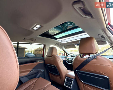 Красный Шкода Enyaq iV, объемом двигателя 0 л и пробегом 35 тыс. км за 23995 $, фото 90 на Automoto.ua