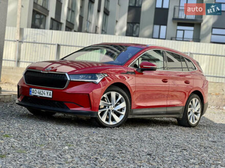 Шкода Enyaq iV 2021 у Ужгороді на Automoto.ua Червоний Шкода Enyaq iV, об'ємом двигуна 0 л та пробігом 63 тис. км за 28000 $, фото 1 на Automoto.ua