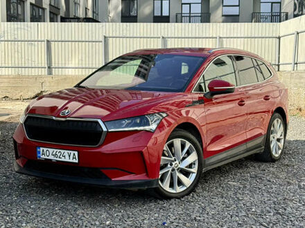 Шкода Enyaq iV 2021 у Ужгороді на Automoto.ua Червоний Шкода Enyaq iV, об'ємом двигуна 0 л та пробігом 63 тис. км за 28000 $, фото 1 на Automoto.ua