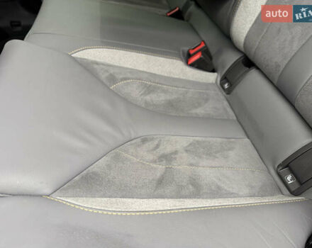 Сірий Шкода Enyaq iV, об'ємом двигуна 0 л та пробігом 190 тис. км за 22500 $, фото 14 на Automoto.ua