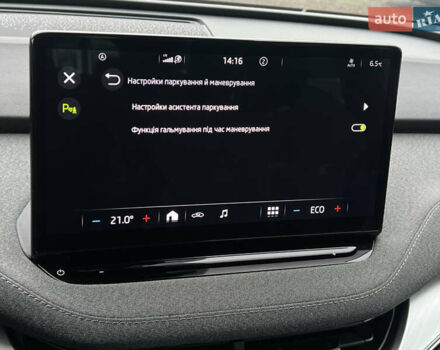 Серый Шкода Enyaq iV, объемом двигателя 0 л и пробегом 65 тыс. км за 22000 $, фото 76 на Automoto.ua