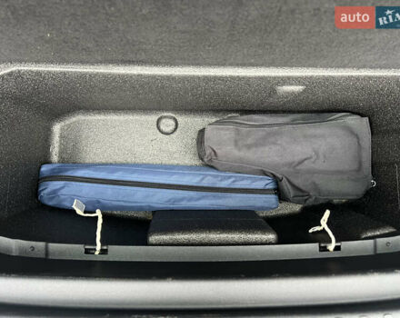 Серый Шкода Enyaq iV, объемом двигателя 0 л и пробегом 65 тыс. км за 22000 $, фото 37 на Automoto.ua