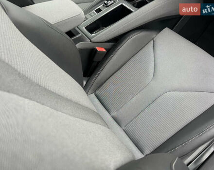 Серый Шкода Enyaq iV, объемом двигателя 0 л и пробегом 65 тыс. км за 22000 $, фото 45 на Automoto.ua