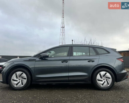 Серый Шкода Enyaq iV, объемом двигателя 0 л и пробегом 65 тыс. км за 22000 $, фото 6 на Automoto.ua