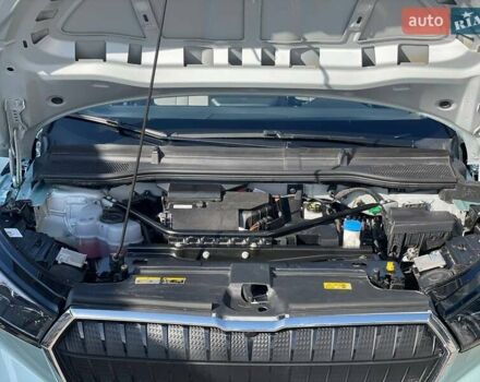 Серый Шкода Enyaq iV, объемом двигателя 0 л и пробегом 118 тыс. км за 21499 $, фото 23 на Automoto.ua