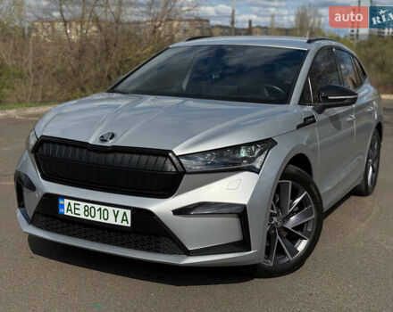 Серый Шкода Enyaq iV, объемом двигателя 0 л и пробегом 99 тыс. км за 26000 $, фото 6 на Automoto.ua