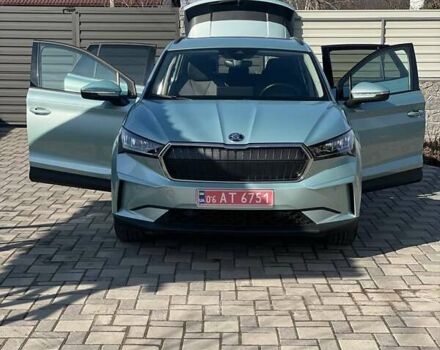 Серый Шкода Enyaq iV, объемом двигателя 0 л и пробегом 118 тыс. км за 21499 $, фото 3 на Automoto.ua