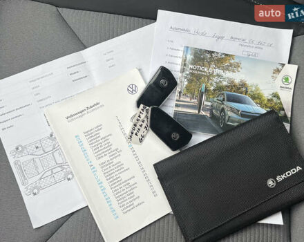 Серый Шкода Enyaq iV, объемом двигателя 0 л и пробегом 65 тыс. км за 22000 $, фото 87 на Automoto.ua