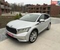 Серый Шкода Enyaq iV, объемом двигателя 0 л и пробегом 189 тыс. км за 19999 $, фото 1 на Automoto.ua