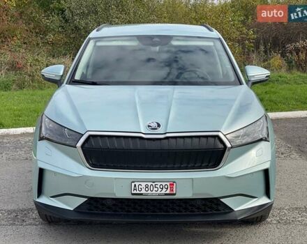 Серый Шкода Enyaq iV, объемом двигателя 0 л и пробегом 34 тыс. км за 22990 $, фото 10 на Automoto.ua
