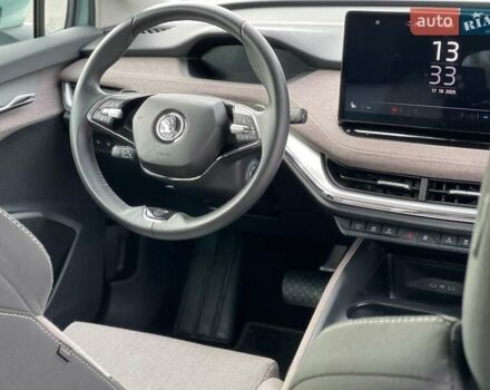 Серый Шкода Enyaq iV, объемом двигателя 0 л и пробегом 34 тыс. км за 22990 $, фото 26 на Automoto.ua