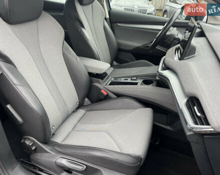 Серый Шкода Enyaq iV, объемом двигателя 0 л и пробегом 65 тыс. км за 22000 $, фото 42 на Automoto.ua