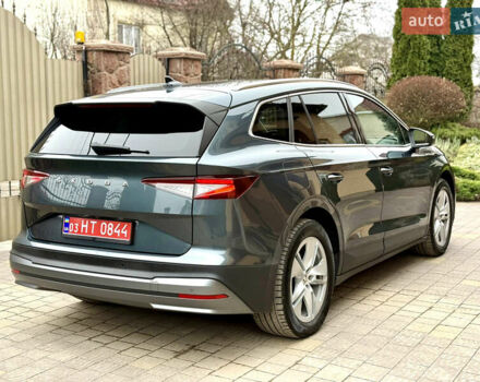 Серый Шкода Enyaq iV, объемом двигателя 0 л и пробегом 190 тыс. км за 21600 $, фото 6 на Automoto.ua